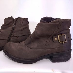 EARTH ORIGIN ANKLE BROWN SUEDE BOOTS W/ ZIP & BUCKLE